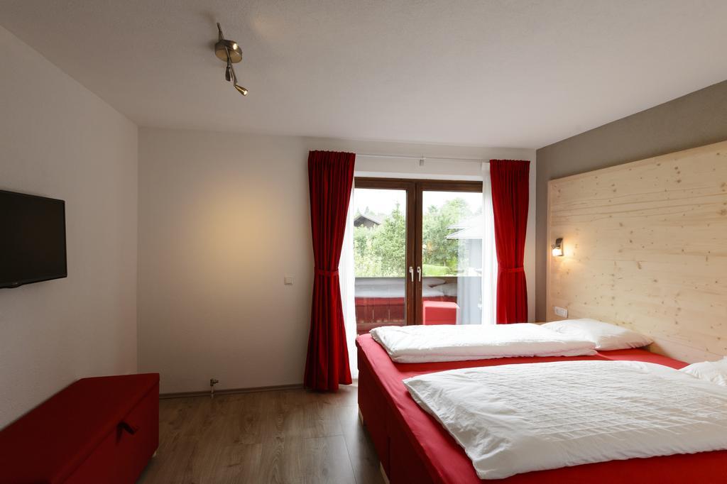 Haus Alpenblick Lofer Apartment Exterior foto