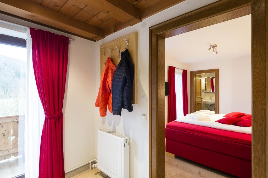 Haus Alpenblick Lofer Apartment Exterior foto