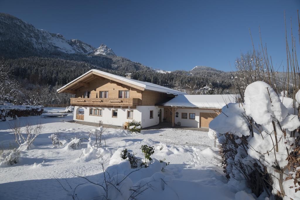 Haus Alpenblick Lofer Apartment Exterior foto