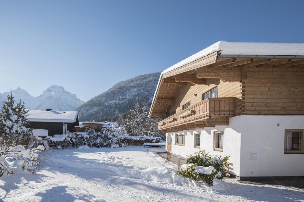 Haus Alpenblick Lofer Apartment Exterior foto